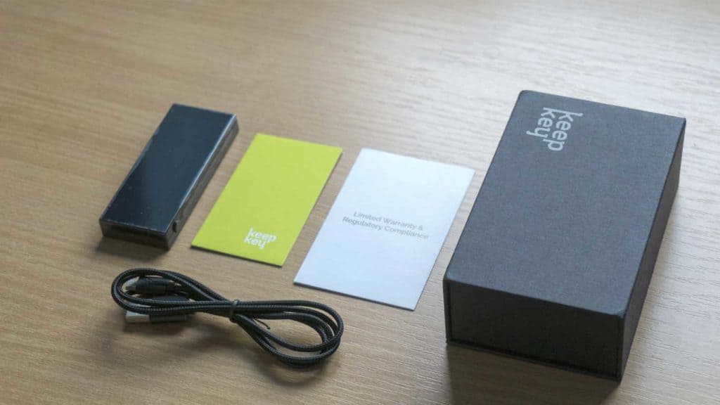 KeepKey Unboxing contents